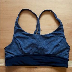 Lululemon sports bra